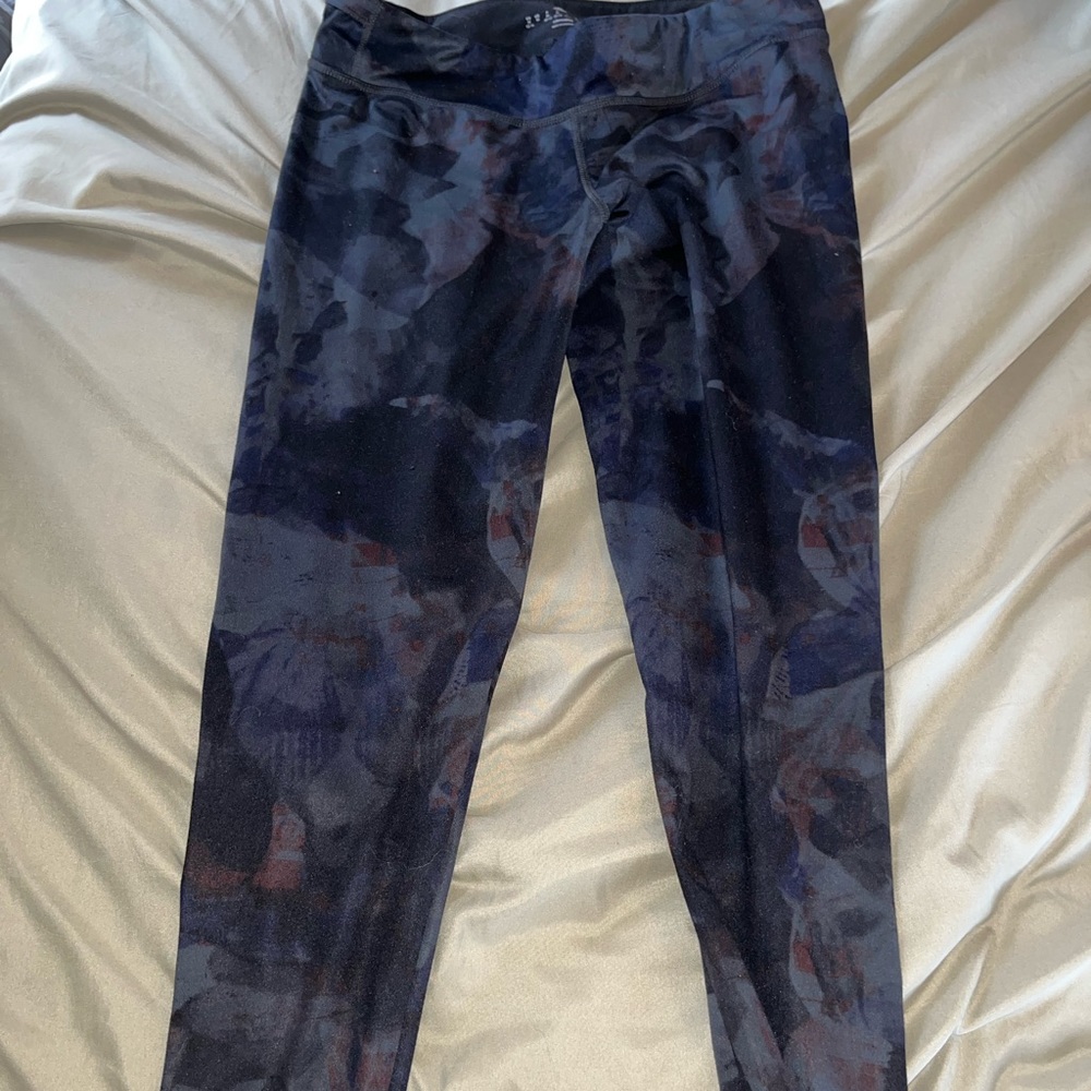 Adidas workout leggings